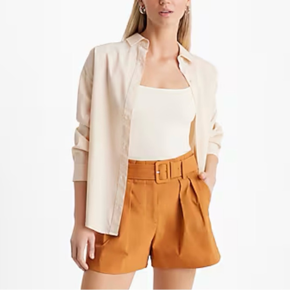 Express Super High Waisted Belted Paperbag Pleated Shorts Orange Size 10 NWT